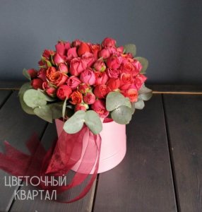 Композиция «Клубничный десерт» от Студии «Цветочный Квартал» в Бутово