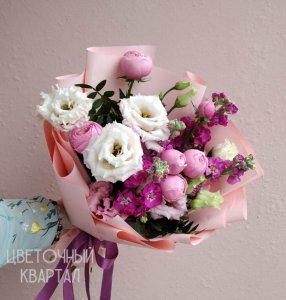 Букет «Чудеса случаются» от Студии «Цветочный Квартал» в Бутово