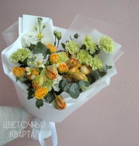 Букет «Калейдоскоп» от Студии «Цветочный Квартал» в Бутово