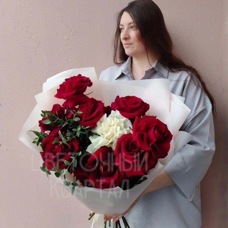Букет  &laquo;Искра любви&raquo;