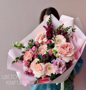 Букет «Симфония счастья» от Студии «Цветочный Квартал» в Бутово