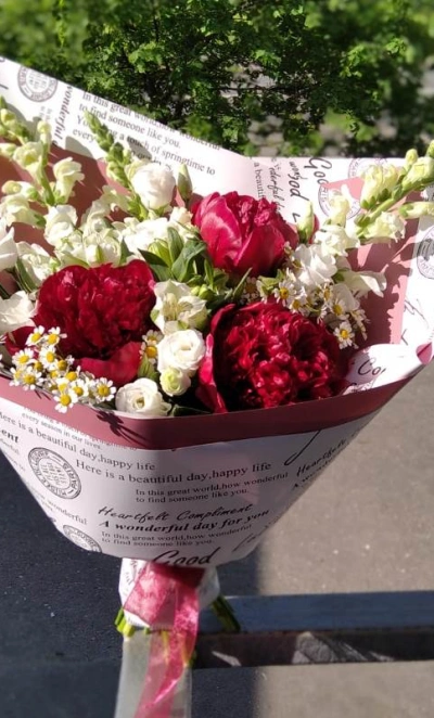 Букет «Красное и белое»