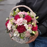 Композиция в корзине &laquo;БонПари&raquo; 0