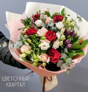 Букет «Интрига» от Студии «Цветочный Квартал» в Бутово